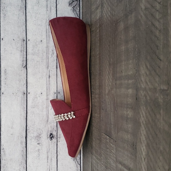 JourneeCollection-Kyrah Faux Suede Pointed Toe Rhinestone Loafer Size 8M - Picture 6 of 9